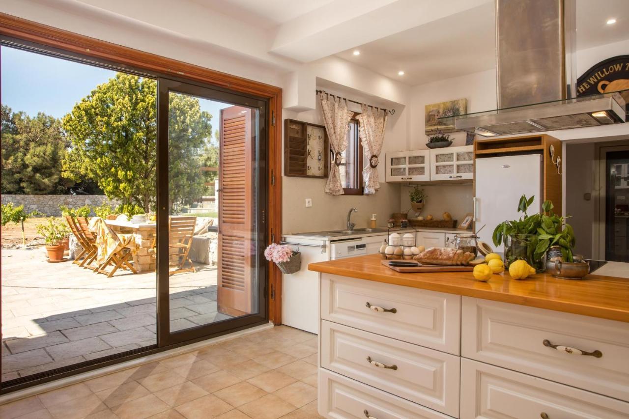Emarmene Home With Private Pool Near Rhodes Town & Airport Koskinou  Luaran gambar